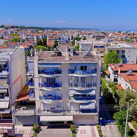 Lovely And Sunny Apartament 300M From Beach!! Peraia  Exterior photo